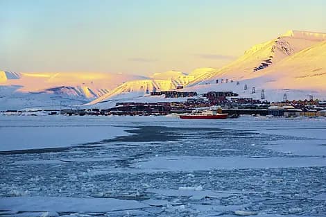 27 Jul 26 - Longyearbyen, Spitsbergen