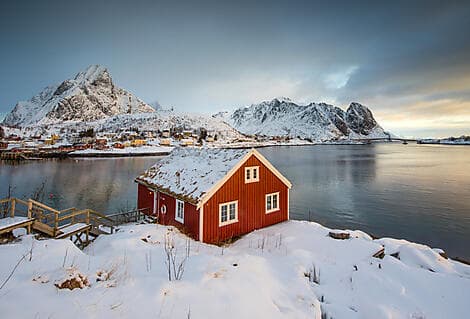 3 Mar 27 - Leknes, Lofoten