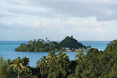 14 Apr 27 - Suva, Viti Levu Island
