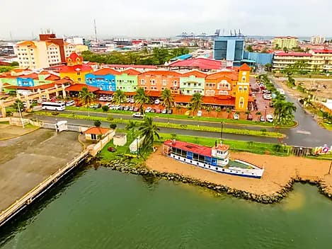 14 Jan 27 - Colón