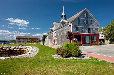 6 Oct 27 - Shelburne